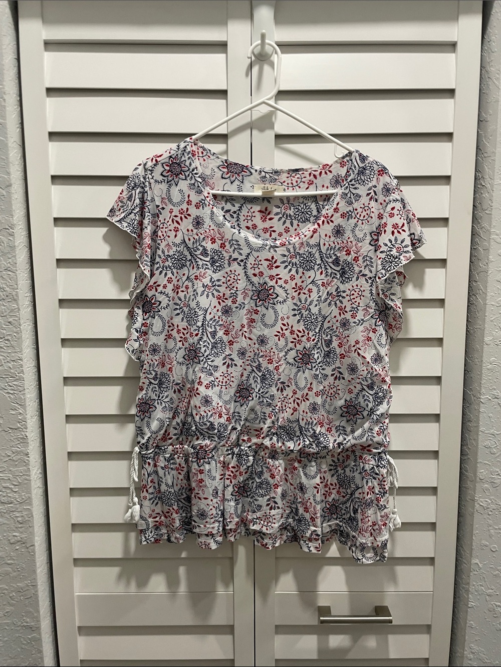 Style & Co. White Floral Print Flutter Sleeve Blouse with Drawstring